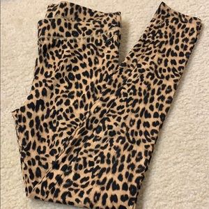 Leopard print leggings from Pink